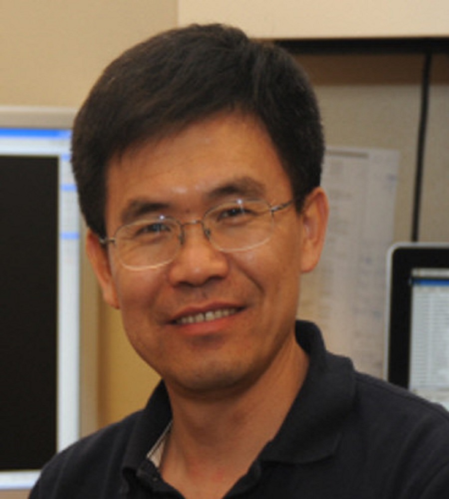 Portrait of Xin Hu, Ph.D.